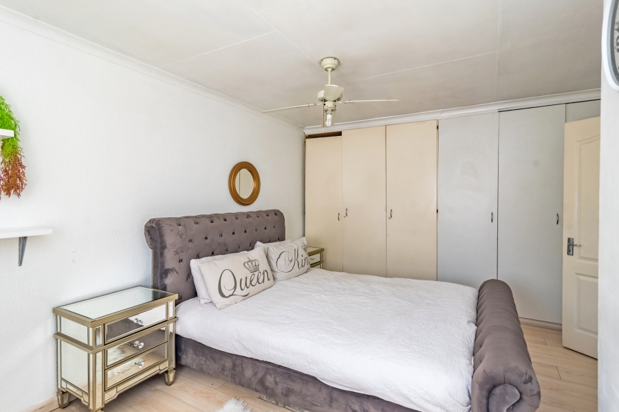 3 Bedroom Property for Sale in Helderkruin Gauteng