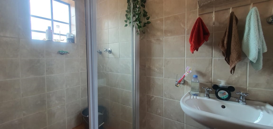 2 Bedroom Property for Sale in Ravensklip Gauteng