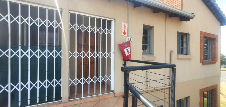 2 Bedroom Property for Sale in Ravensklip Gauteng