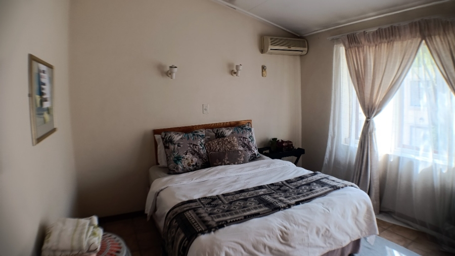 2 Bedroom Property for Sale in Rietfontein Gauteng