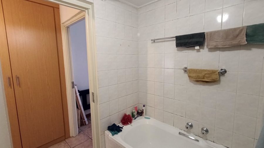 2 Bedroom Property for Sale in Rietfontein Gauteng