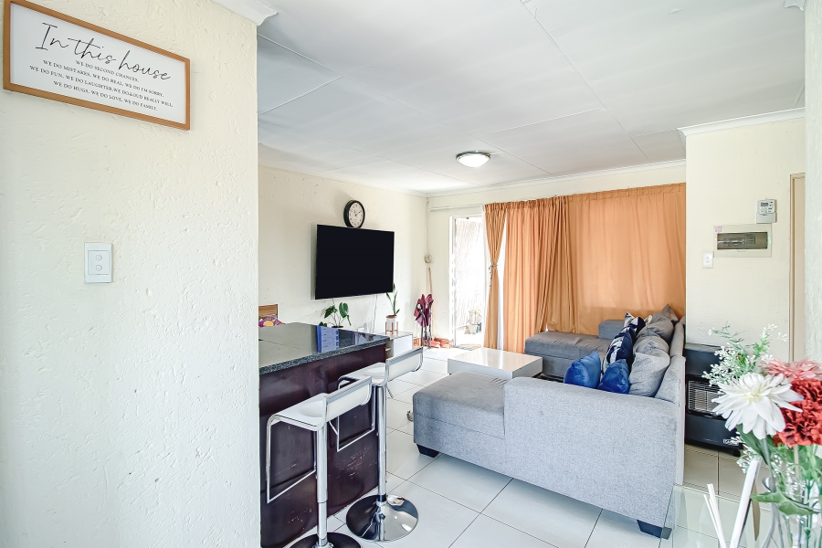 2 Bedroom Property for Sale in Theresa Park Gauteng