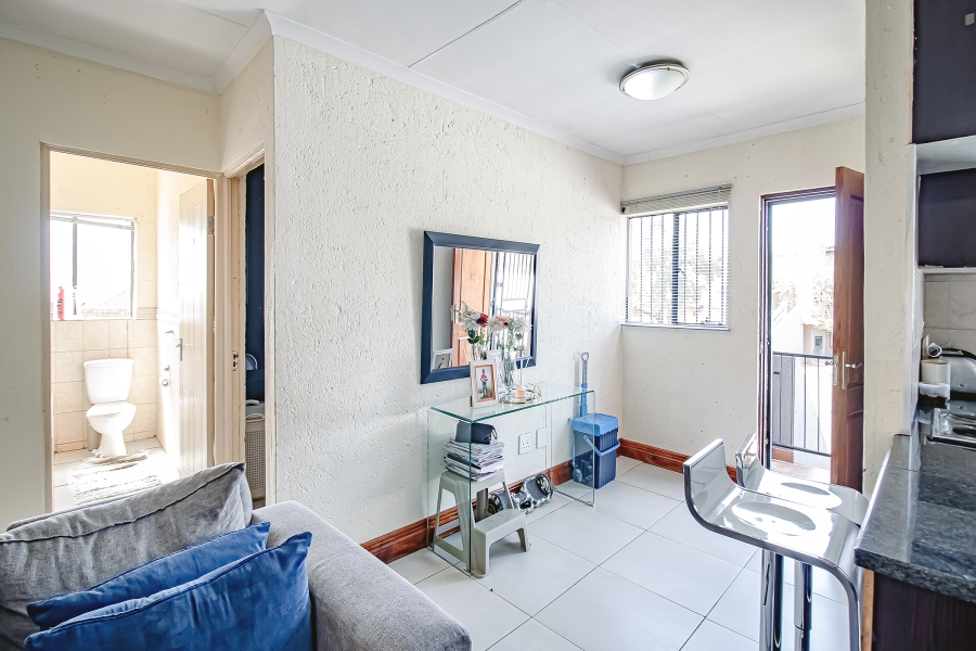 2 Bedroom Property for Sale in Theresa Park Gauteng
