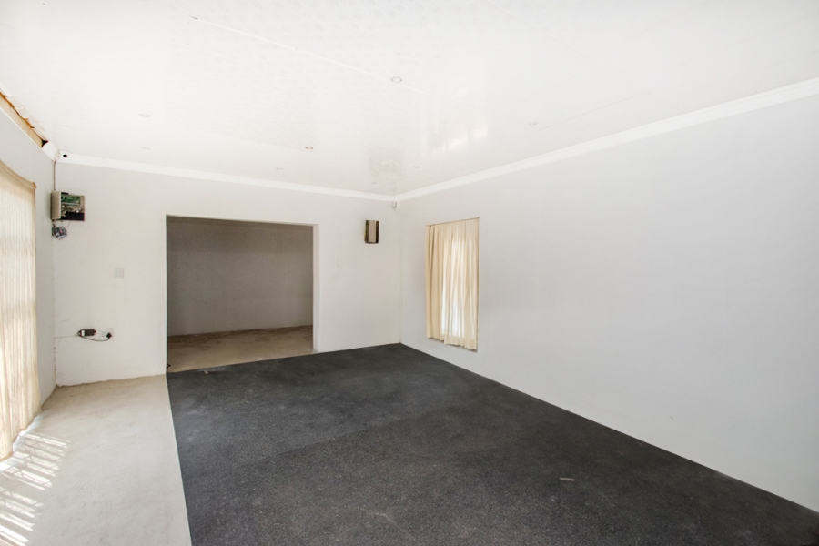 4 Bedroom Property for Sale in Strubensvallei Gauteng