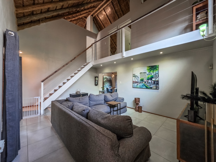 4 Bedroom Property for Sale in Faerie Glen Gauteng