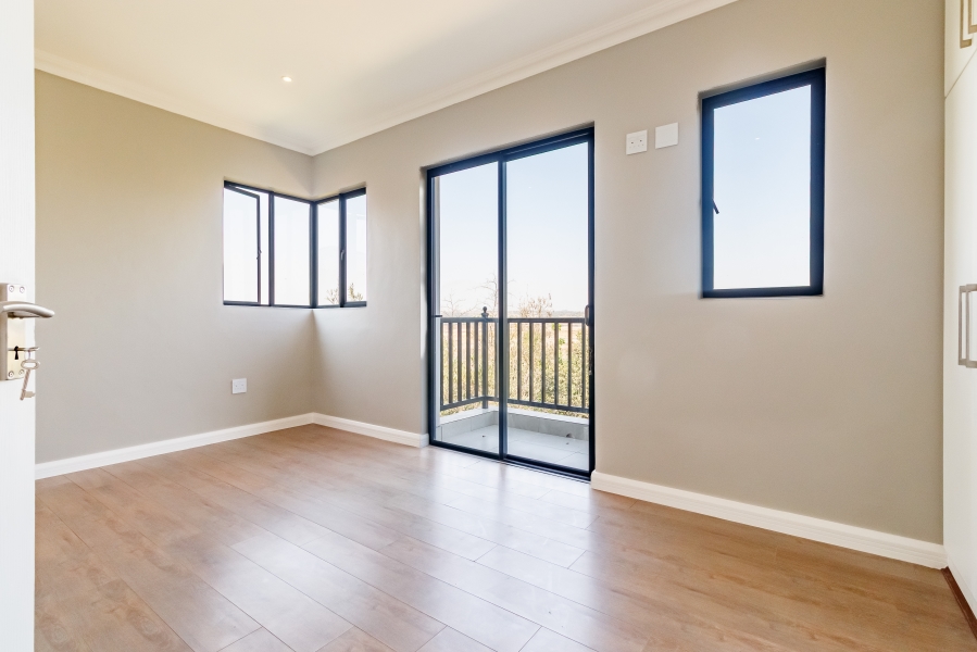 6 Bedroom Property for Sale in Midstream Estate Gauteng