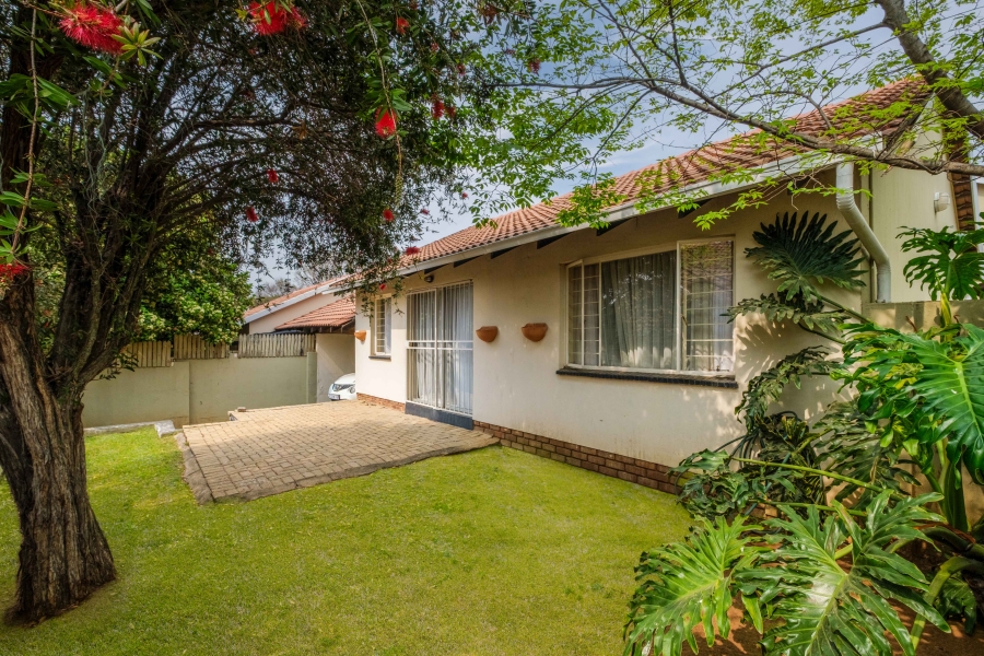 2 Bedroom Property for Sale in Sundowner Gauteng