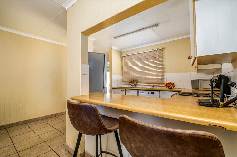 2 Bedroom Property for Sale in Sundowner Gauteng