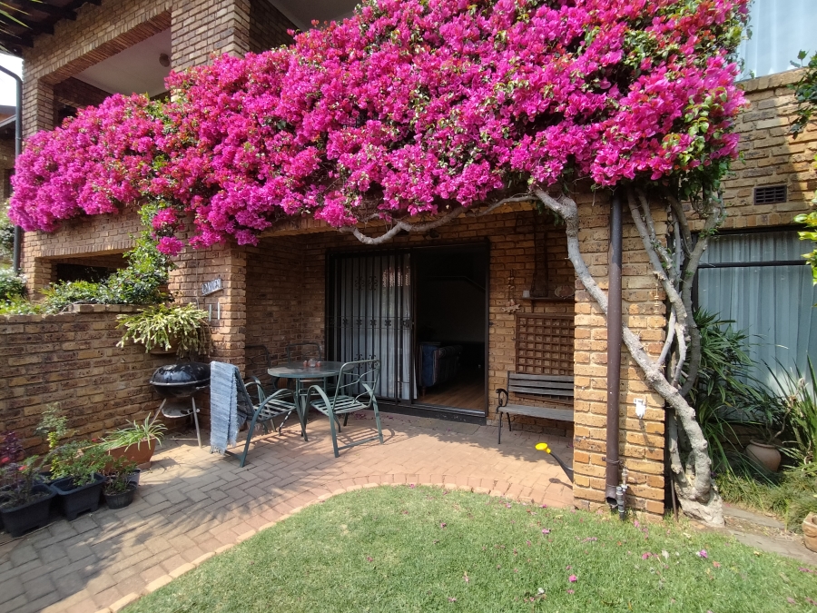 3 Bedroom Property for Sale in Ontdekkerspark Gauteng