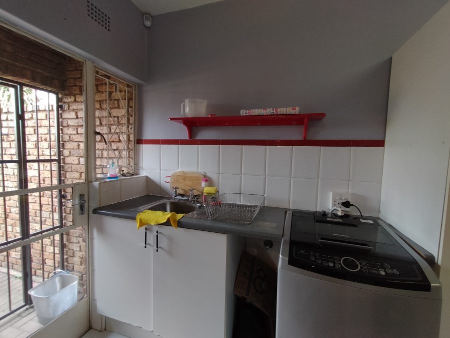 3 Bedroom Property for Sale in Ontdekkerspark Gauteng
