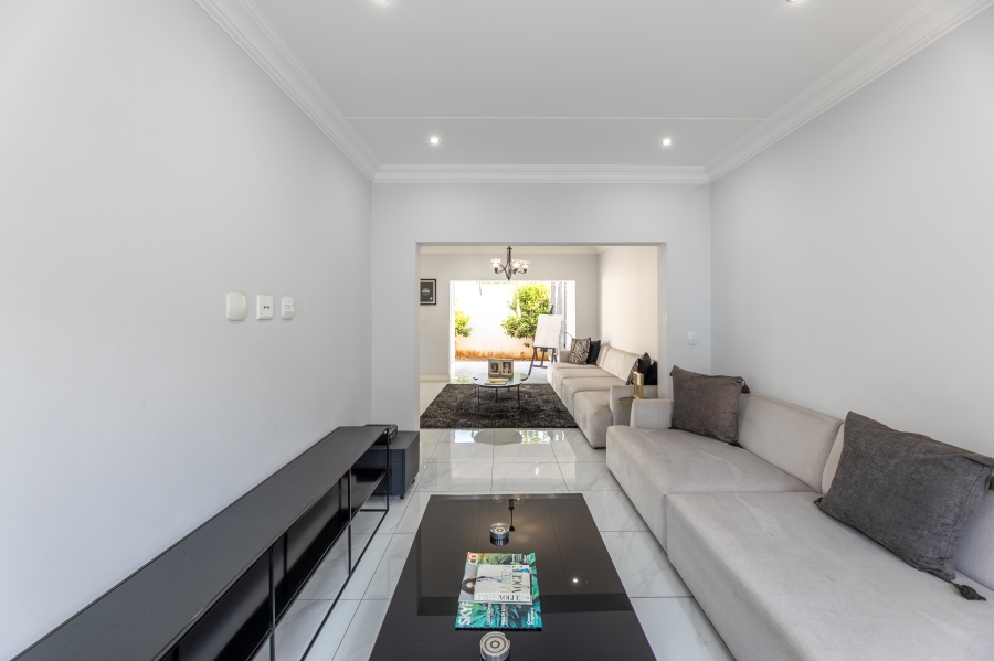 3 Bedroom Property for Sale in Bryanston Gauteng