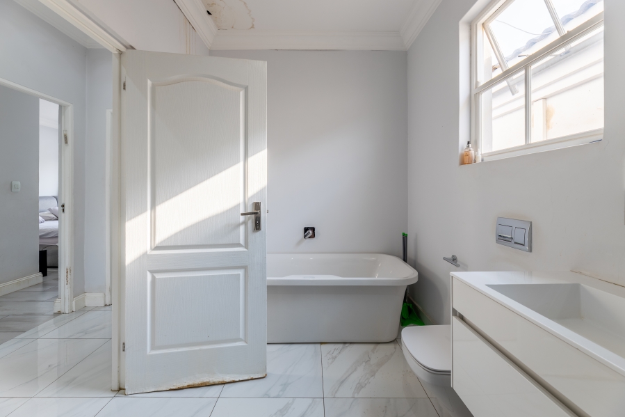 3 Bedroom Property for Sale in Bryanston Gauteng