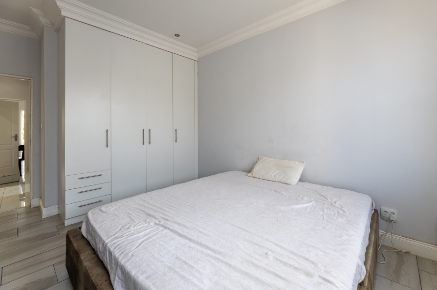 3 Bedroom Property for Sale in Bryanston Gauteng