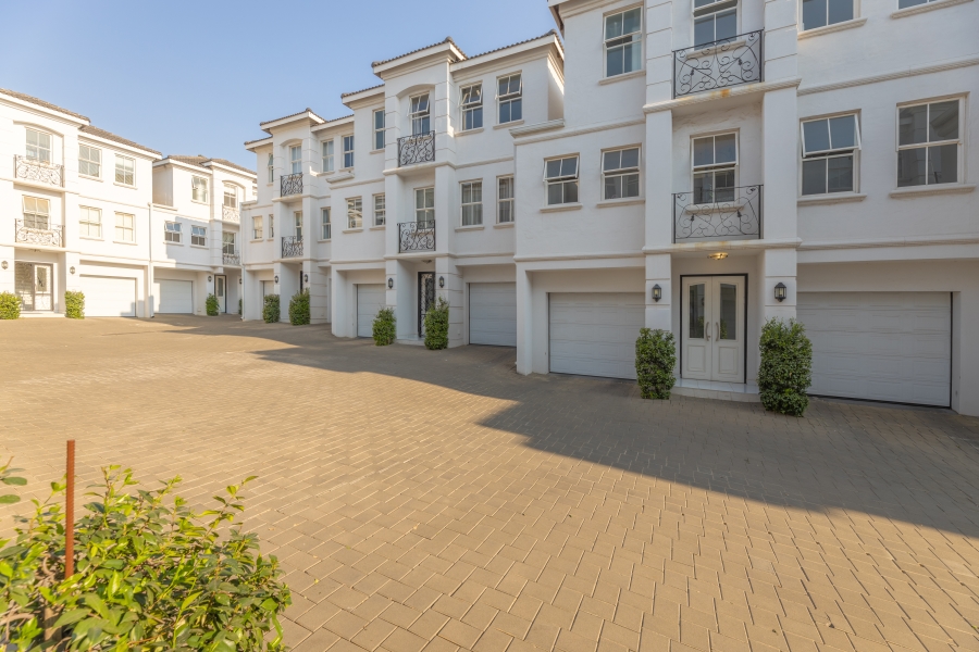 3 Bedroom Property for Sale in Bryanston Gauteng