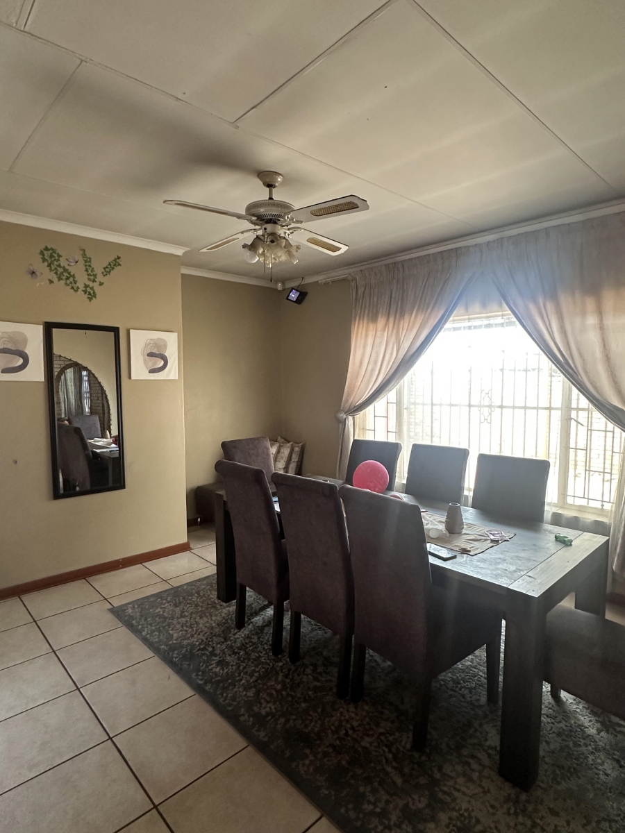 3 Bedroom Property for Sale in Booysens Gauteng