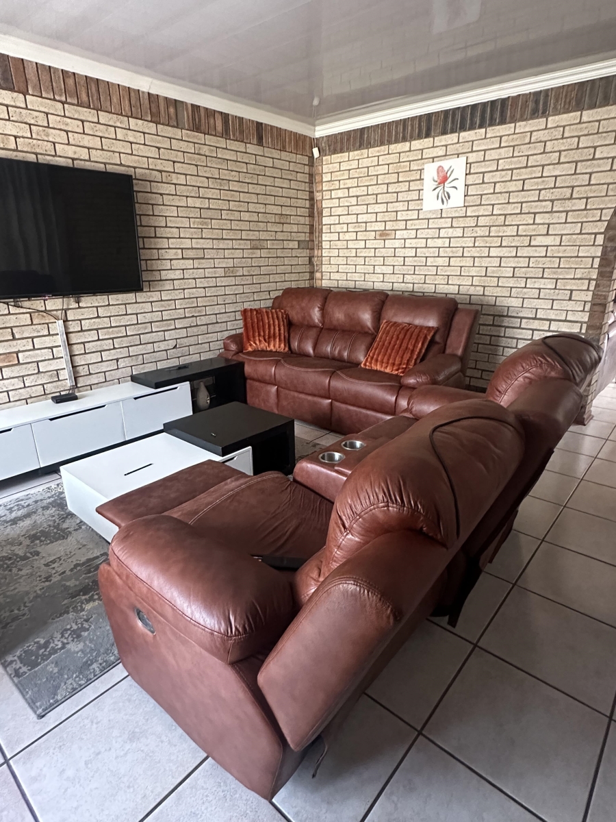 3 Bedroom Property for Sale in Booysens Gauteng