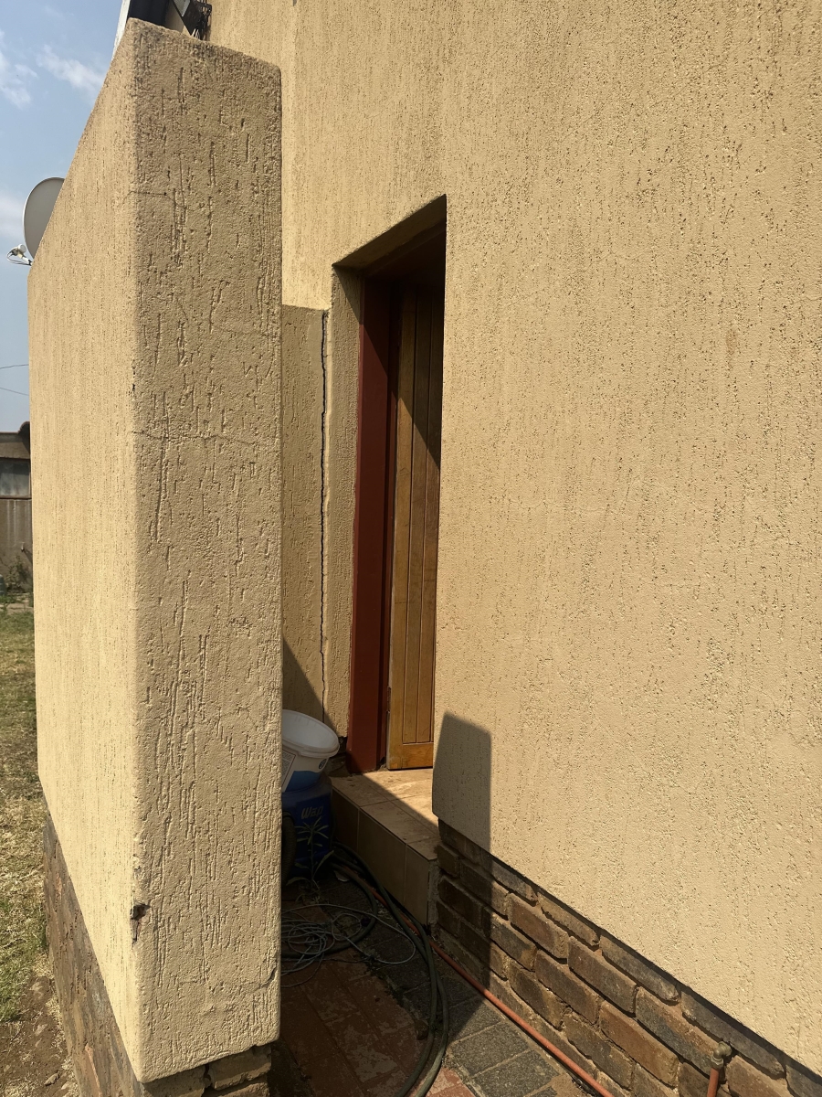3 Bedroom Property for Sale in Booysens Gauteng