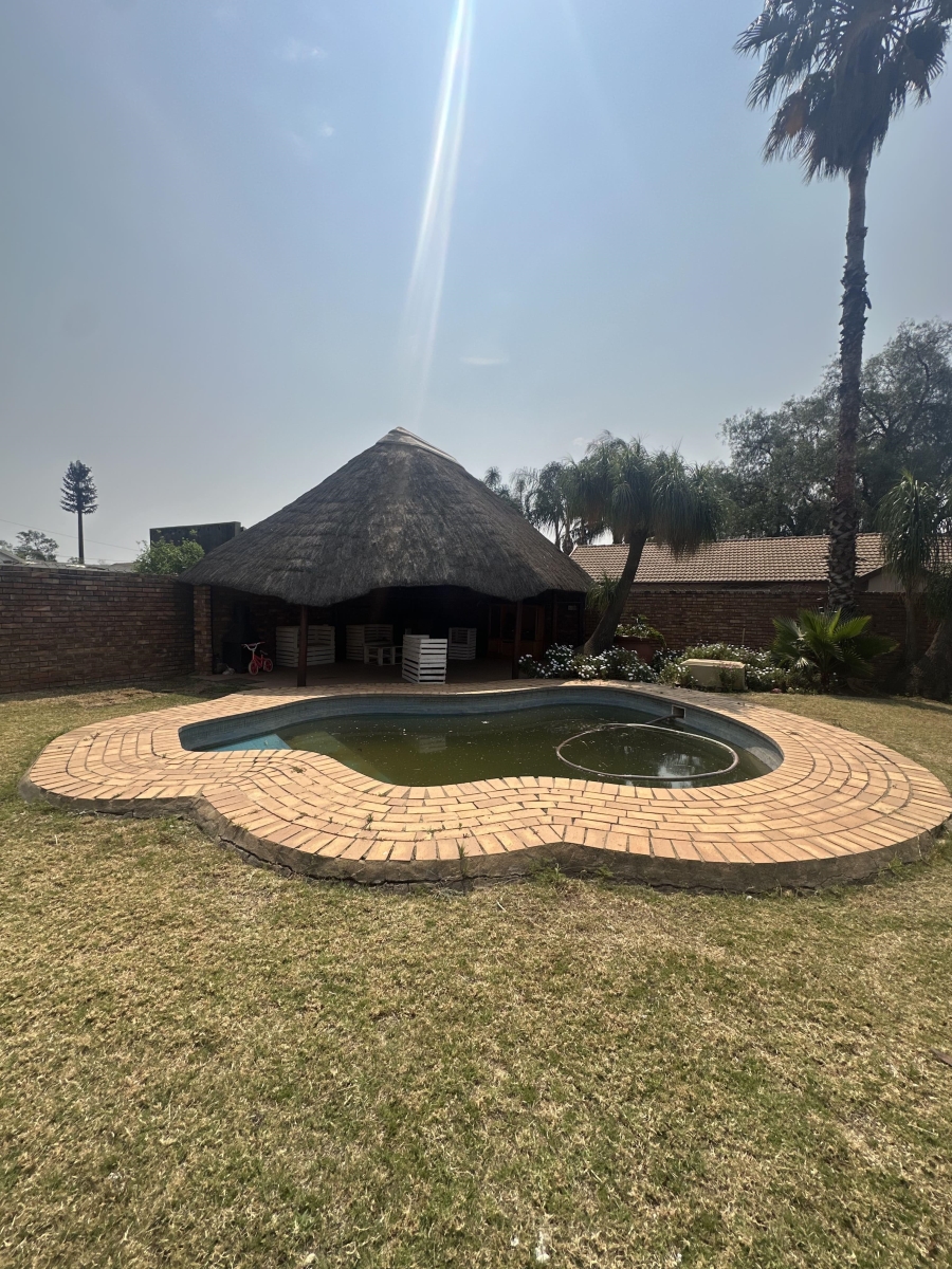 3 Bedroom Property for Sale in Booysens Gauteng