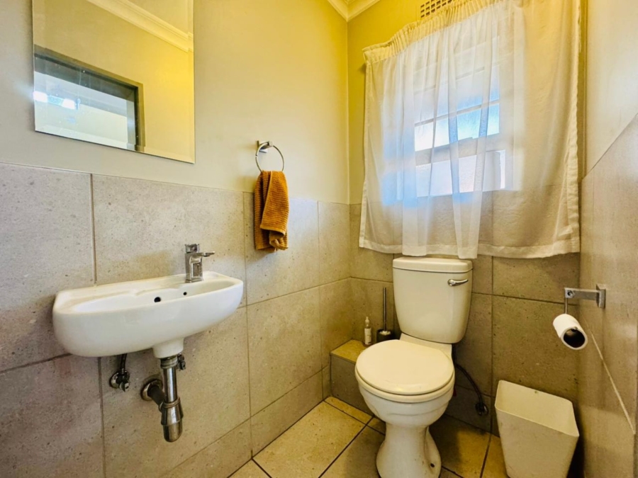 3 Bedroom Property for Sale in Zambezi Manor Lifestyle Estate Gauteng