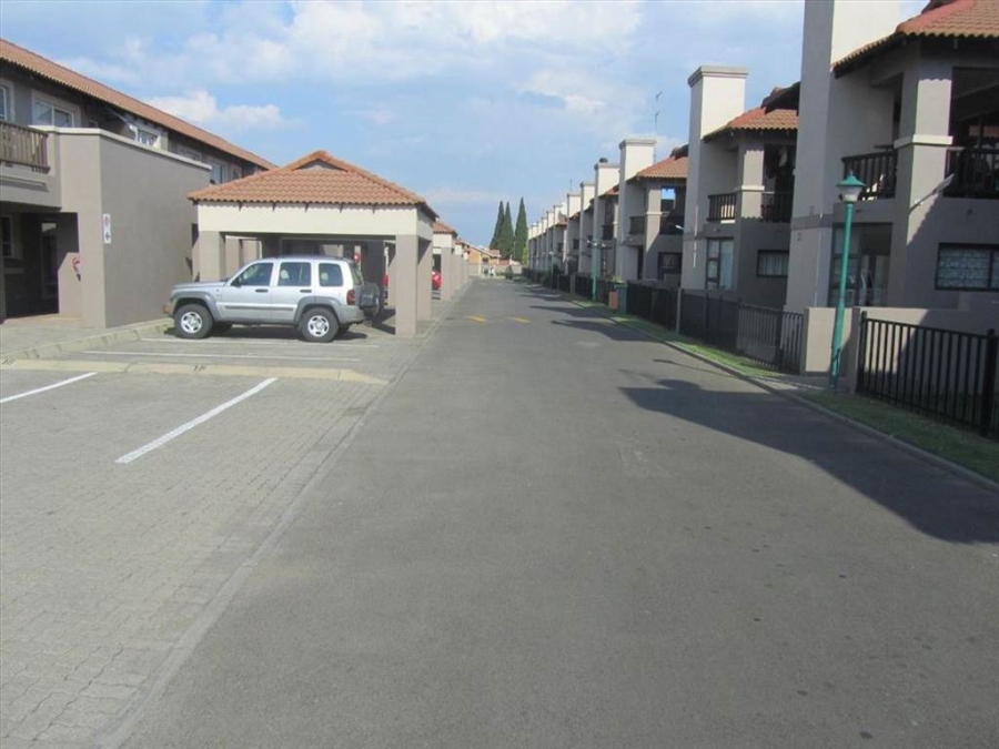 2 Bedroom Property for Sale in Van Dyk Park Gauteng