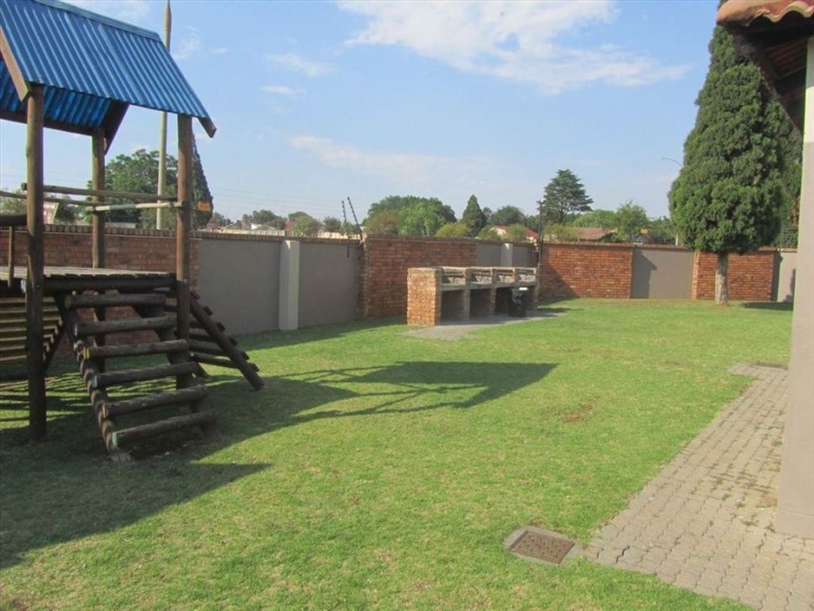 2 Bedroom Property for Sale in Van Dyk Park Gauteng
