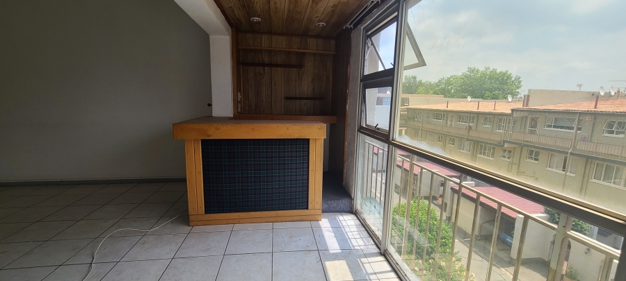 2 Bedroom Property for Sale in Bedford Gardens Gauteng
