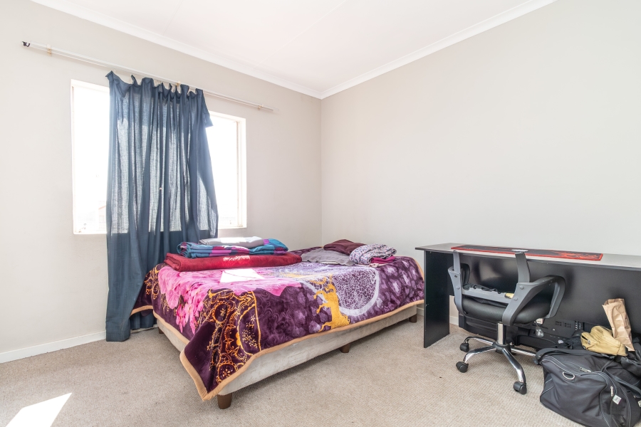 2 Bedroom Property for Sale in Noordhang Gauteng