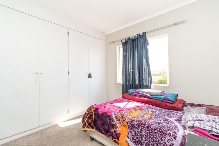 2 Bedroom Property for Sale in Noordhang Gauteng
