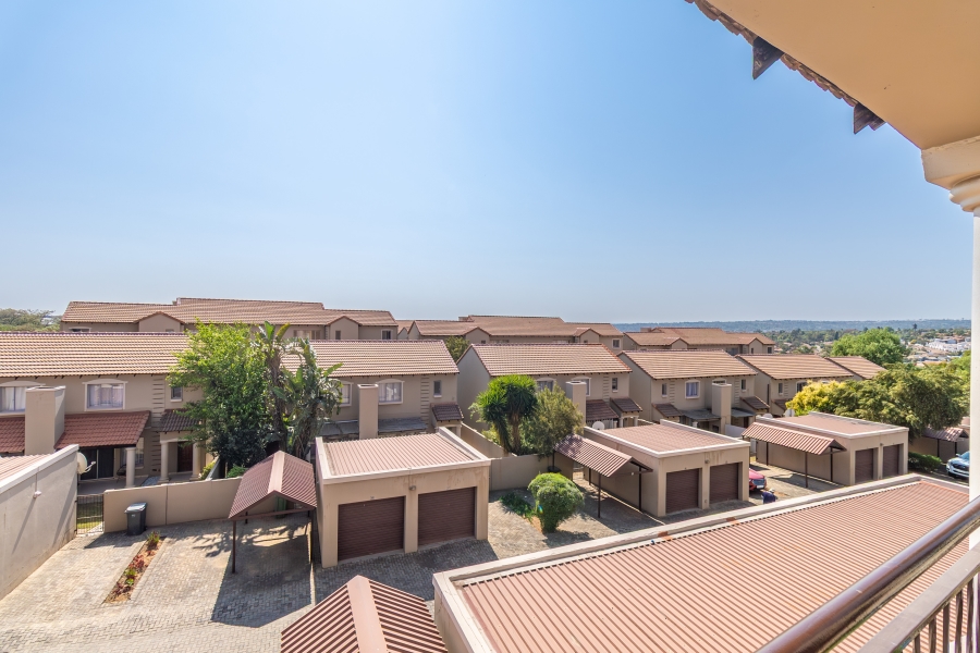 2 Bedroom Property for Sale in Noordhang Gauteng