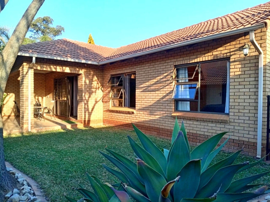 2 Bedroom Property for Sale in Willow Park Manor Gauteng