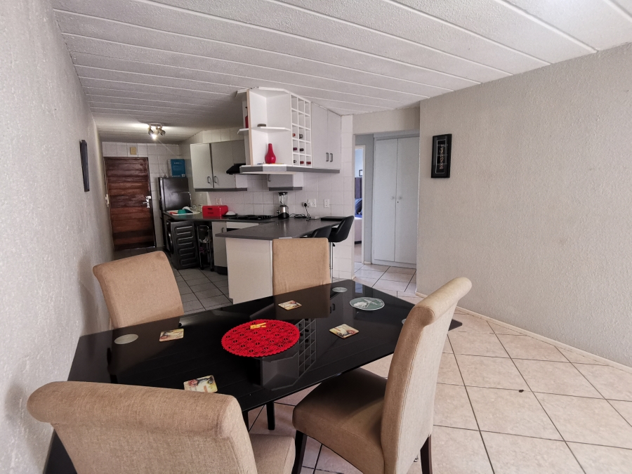2 Bedroom Property for Sale in President Park Gauteng