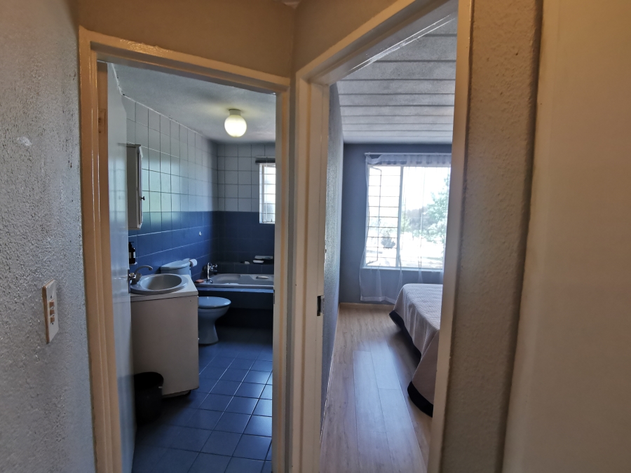 2 Bedroom Property for Sale in President Park Gauteng