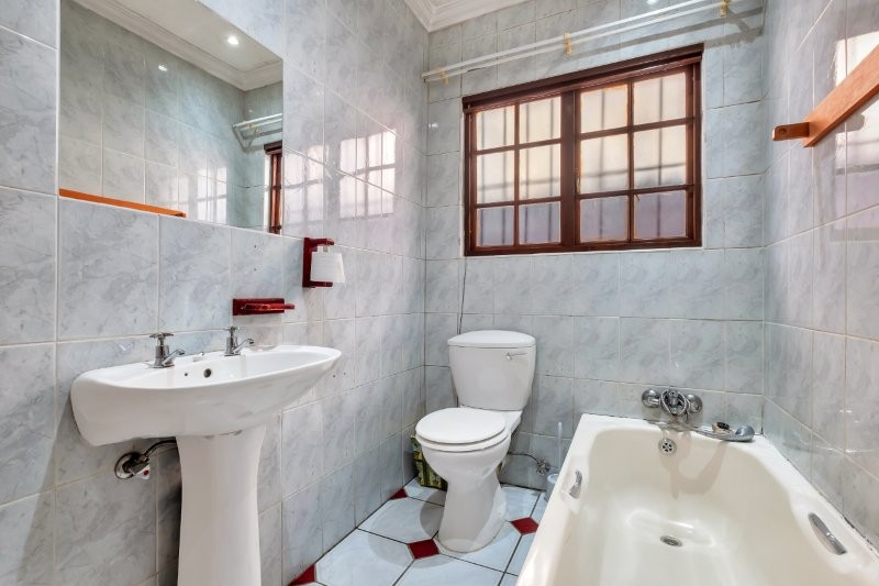 6 Bedroom Property for Sale in Westdene Gauteng