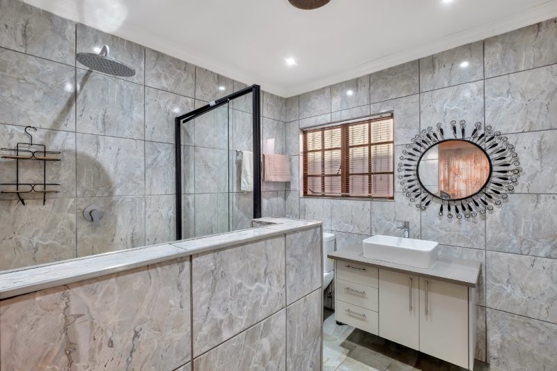 6 Bedroom Property for Sale in Westdene Gauteng