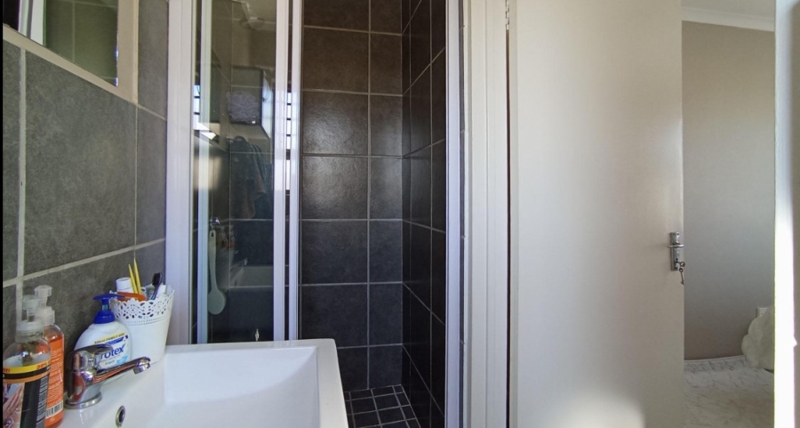 3 Bedroom Property for Sale in Summerset Gauteng