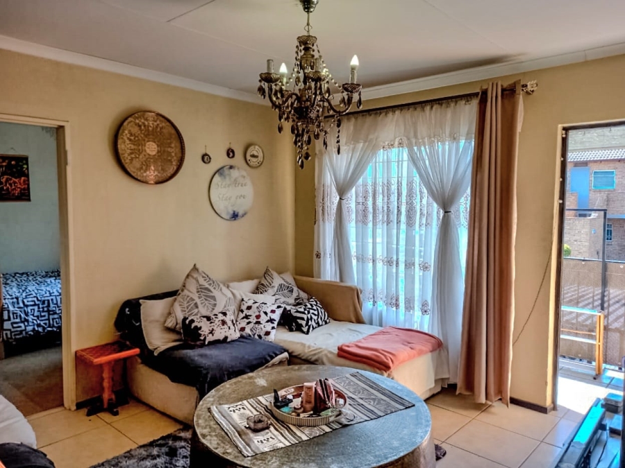 2 Bedroom Property for Sale in Honeypark Gauteng