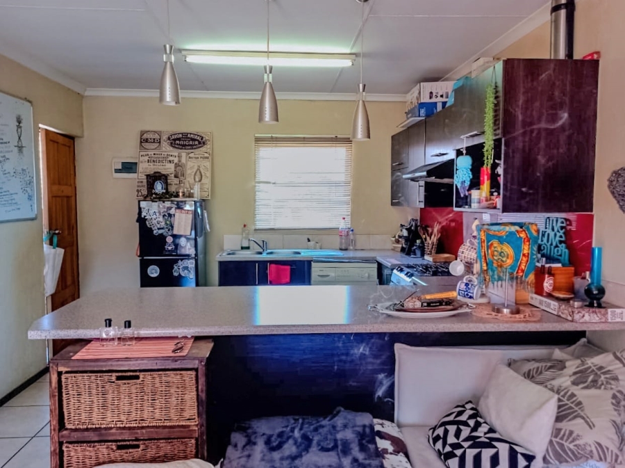 2 Bedroom Property for Sale in Honeypark Gauteng