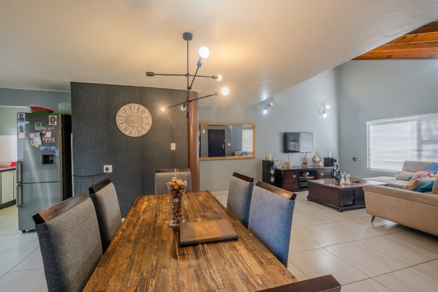 3 Bedroom Property for Sale in Faerie Glen Gauteng