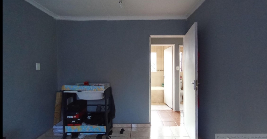 3 Bedroom Property for Sale in Clayville Gauteng