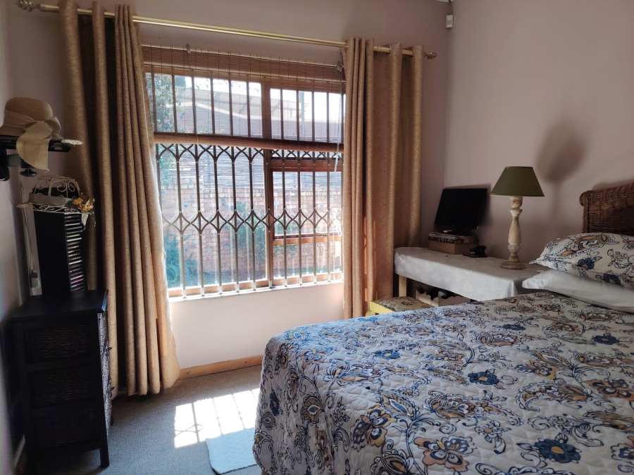 3 Bedroom Property for Sale in Glen Marais Gauteng