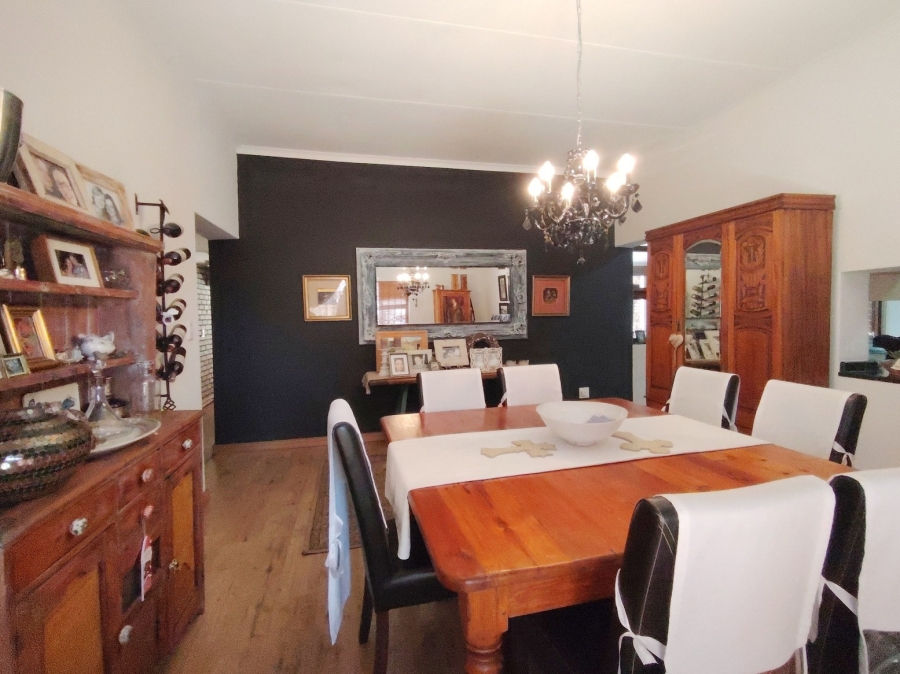 3 Bedroom Property for Sale in Glen Marais Gauteng
