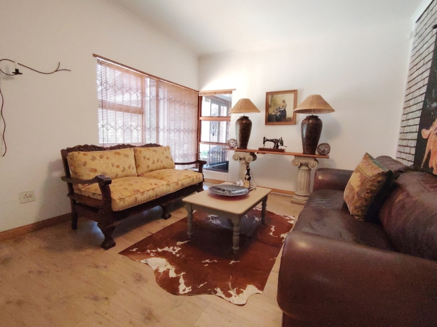 3 Bedroom Property for Sale in Glen Marais Gauteng