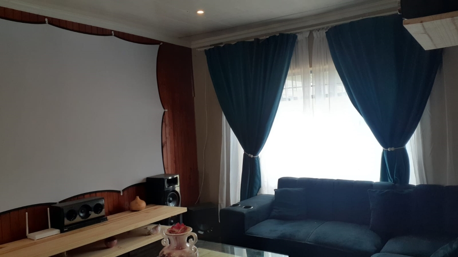 3 Bedroom Property for Sale in Vanderbijlpark Cw 6 Gauteng