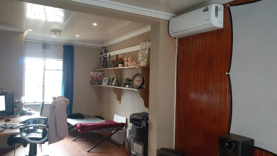 3 Bedroom Property for Sale in Vanderbijlpark Cw 6 Gauteng