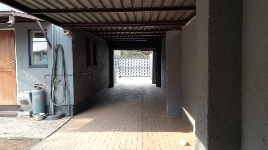 3 Bedroom Property for Sale in Vanderbijlpark Cw 6 Gauteng