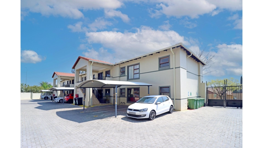 3 Bedroom Property for Sale in Barbeque Downs Gauteng