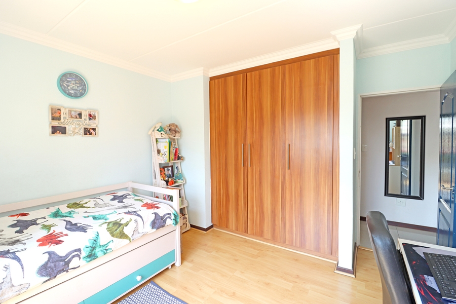 3 Bedroom Property for Sale in Barbeque Downs Gauteng