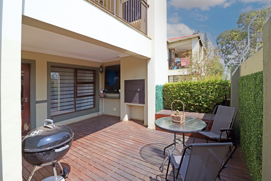 3 Bedroom Property for Sale in Barbeque Downs Gauteng