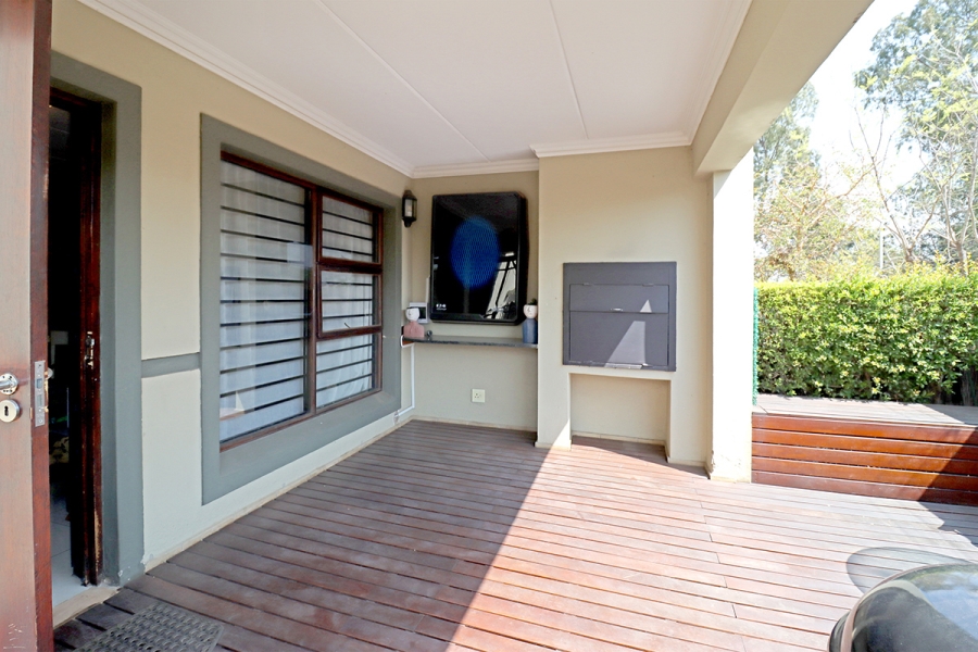 3 Bedroom Property for Sale in Barbeque Downs Gauteng