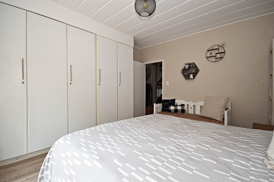 3 Bedroom Property for Sale in Boskruin Gauteng